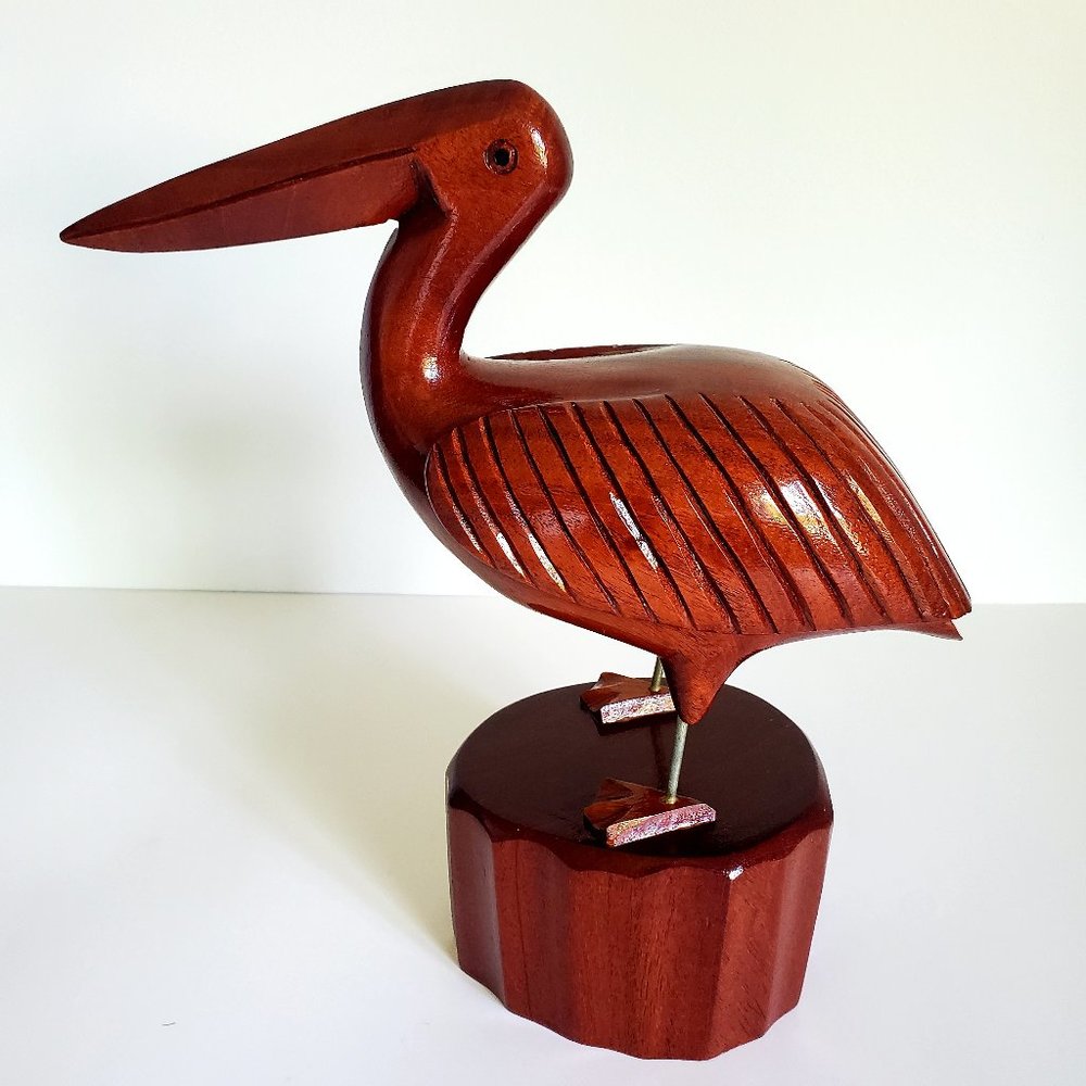 HAND CARVED Wood Heron Bird On A Tree Stump Detailed Sculpture Lakehouse Decor